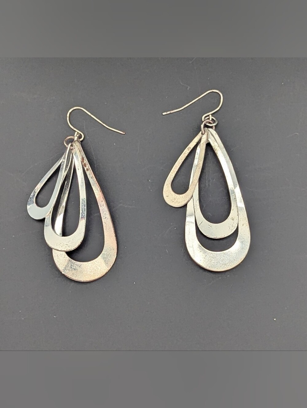 Silver-Tone Oval-Shaped 3 Tiered Layered Drop Dangling Pierced Earrings